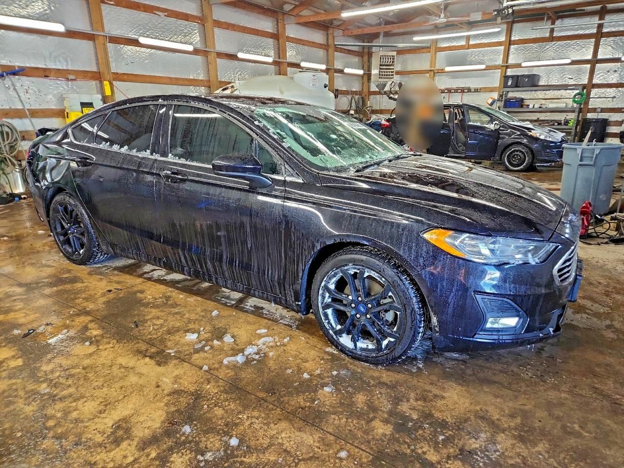 2020 FORD FUSION SE photo 4
