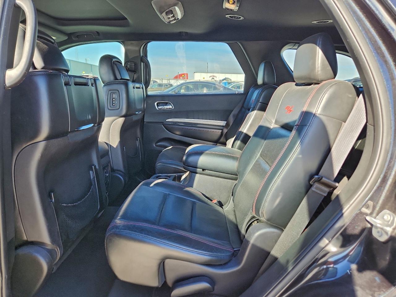 2016 DODGE DURANGO R/T photo 11
