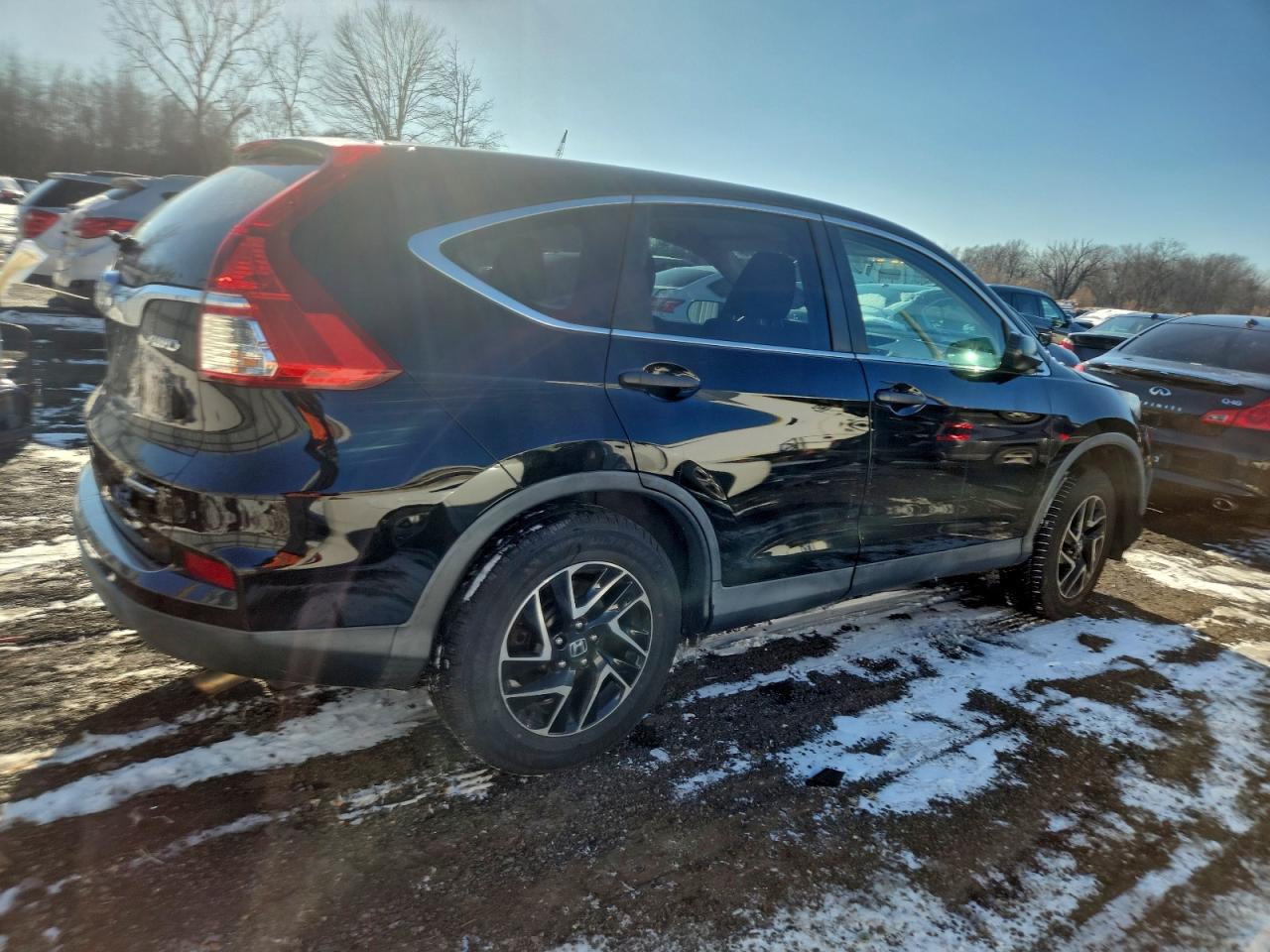 2016 HONDA CR-V SE photo 3