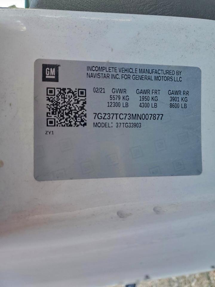 2021 GMC SAVANA BOX TRUCK photo 13