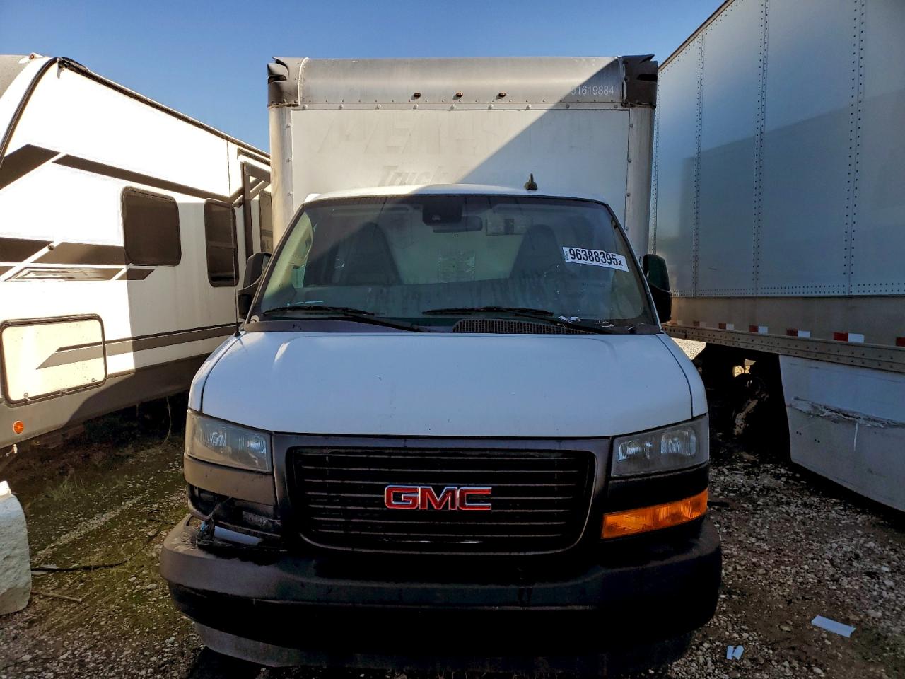 2021 GMC SAVANA BOX TRUCK photo 5