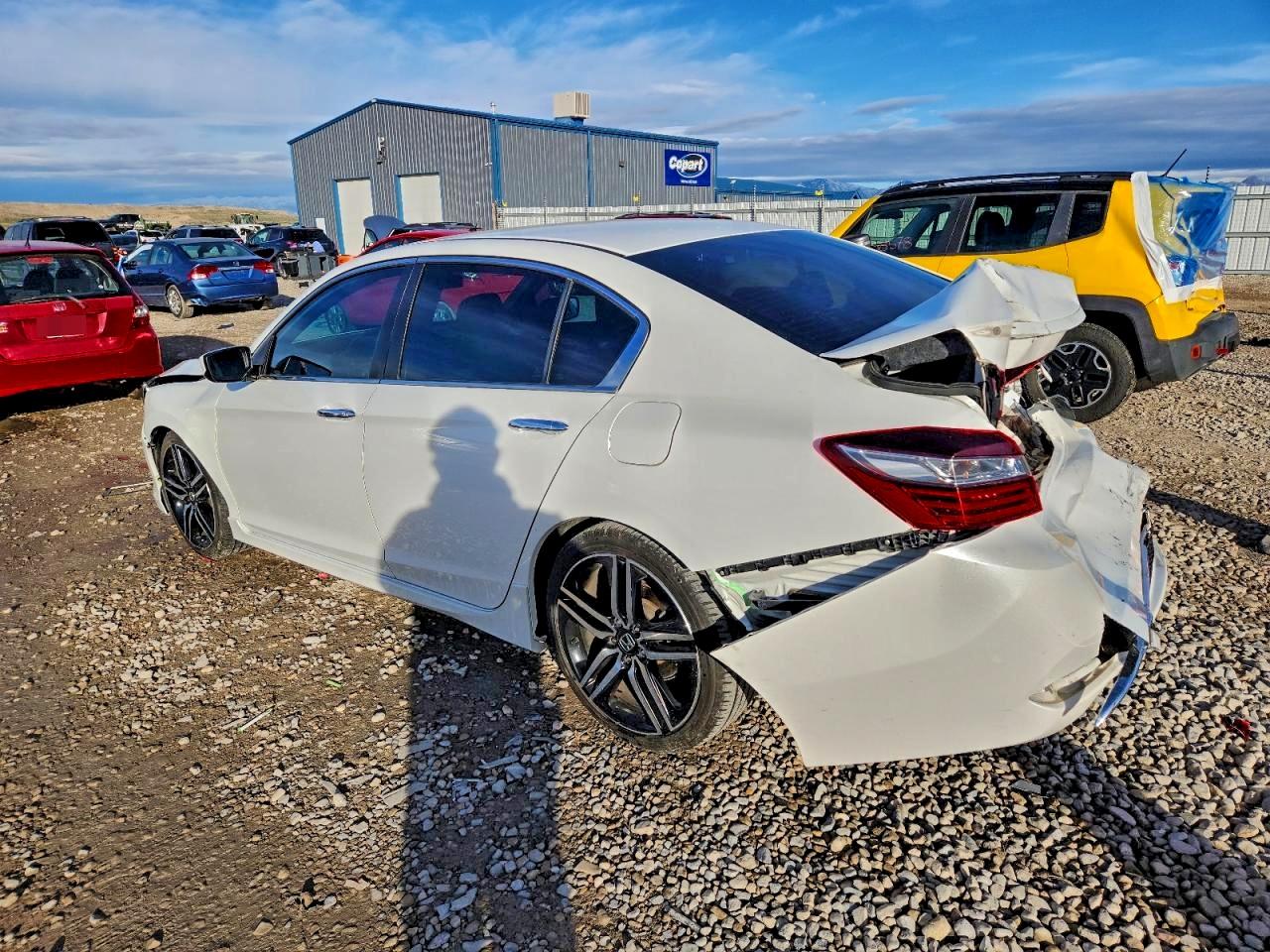 2016 HONDA ACCORD SPORT photo 2