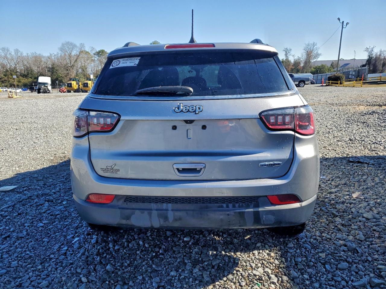 2022 JEEP COMPASS LATITUDE photo 6