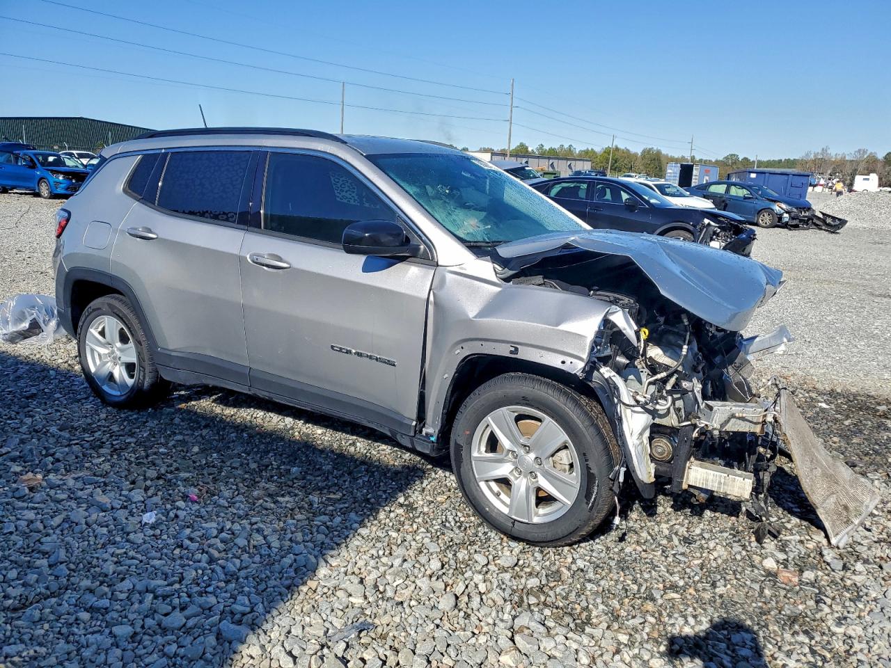 2022 JEEP COMPASS LATITUDE photo 4