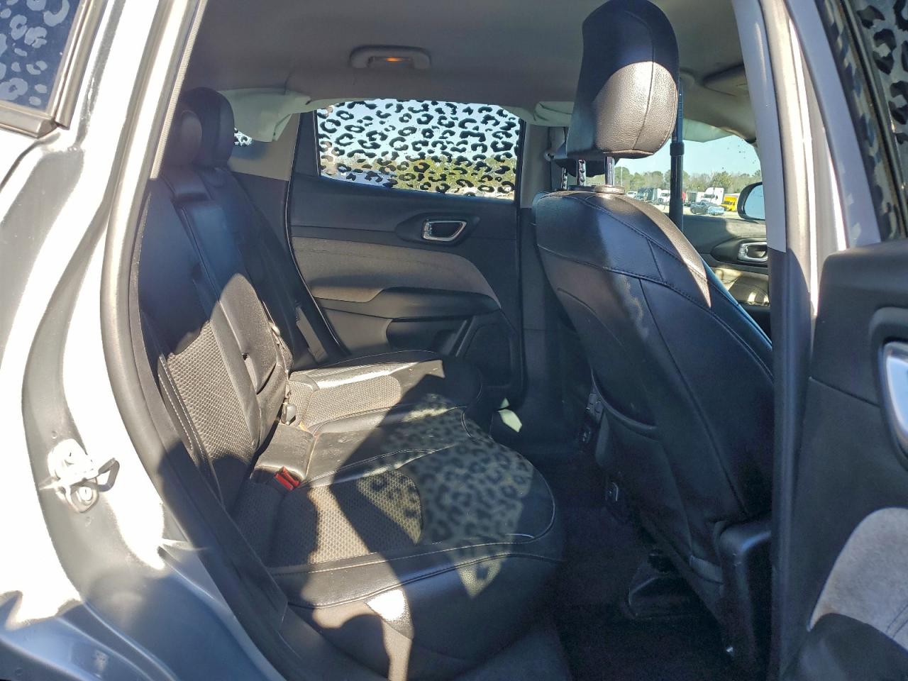 2022 JEEP COMPASS LATITUDE photo 11