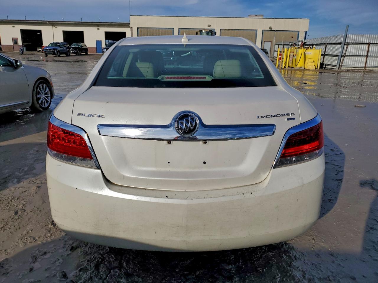 2011 BUICK LACROSSE CXL photo 6