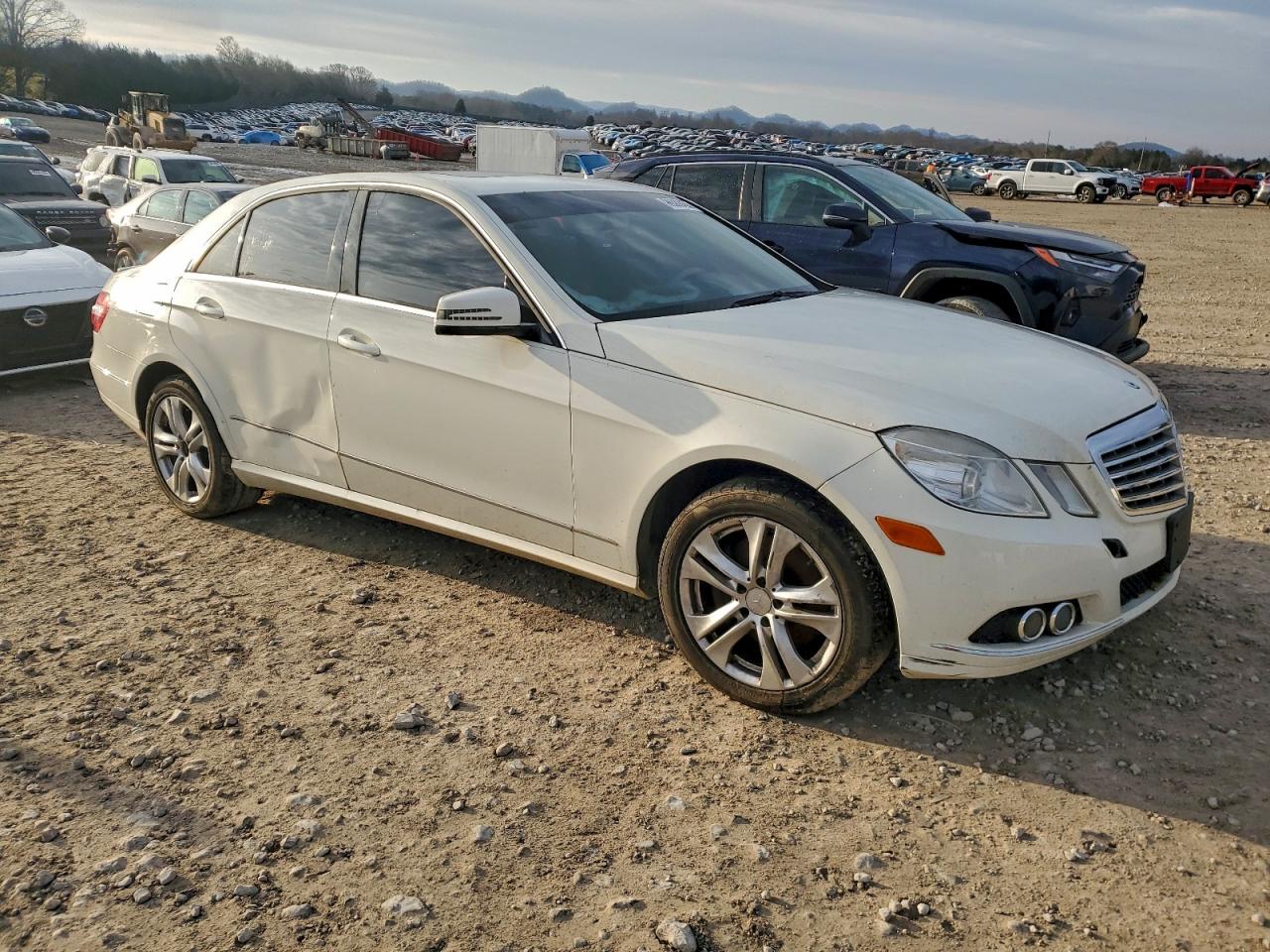 2011 MERCEDES-BENZ E 350 4MATIC photo 4