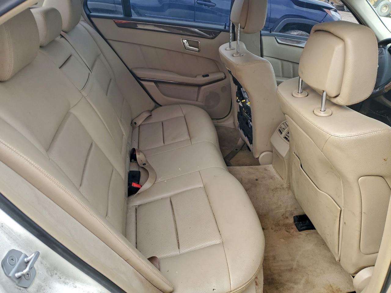 2011 MERCEDES-BENZ E 350 4MATIC photo 10