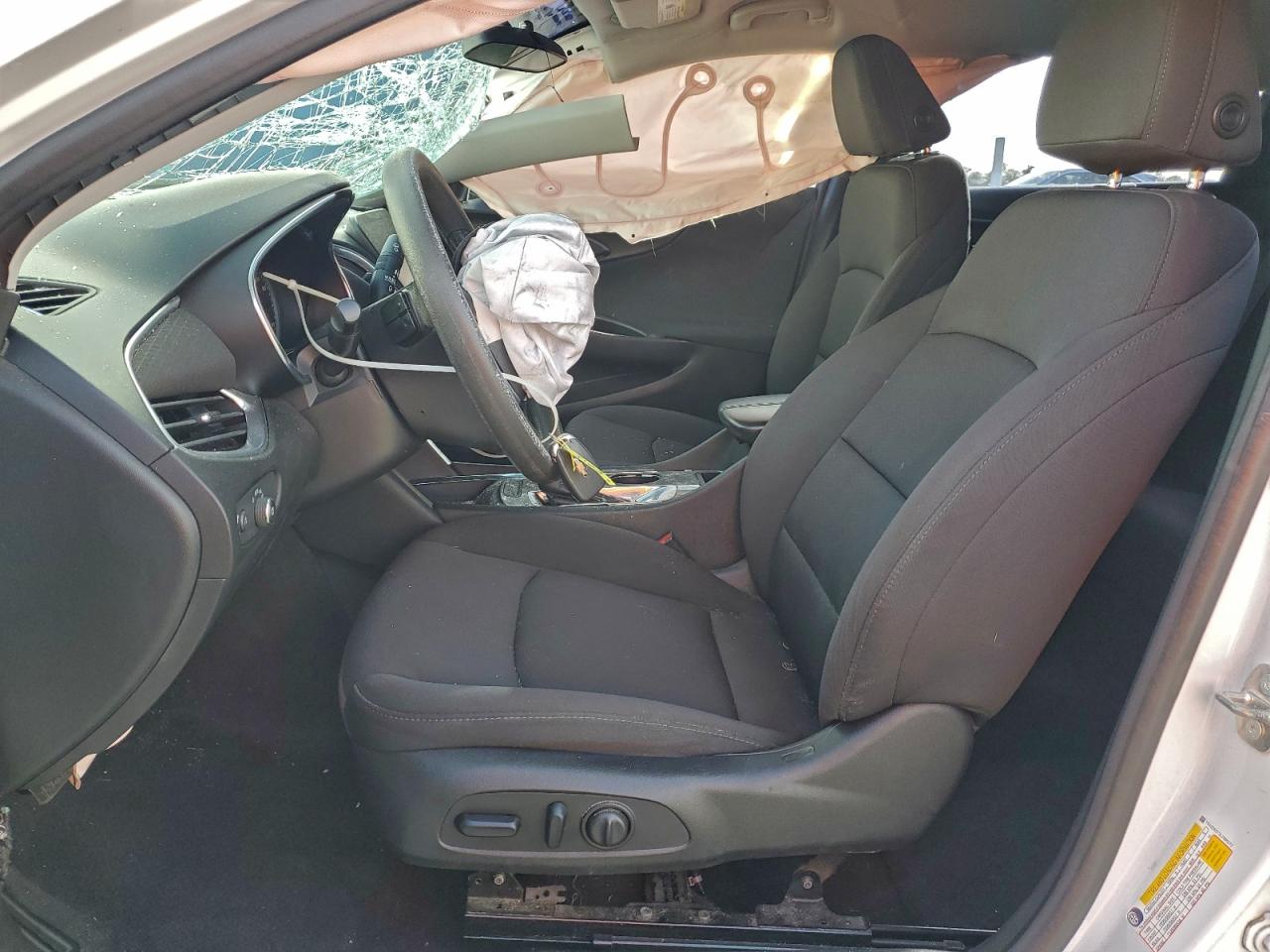 2020 CHEVROLET MALIBU LT photo 7