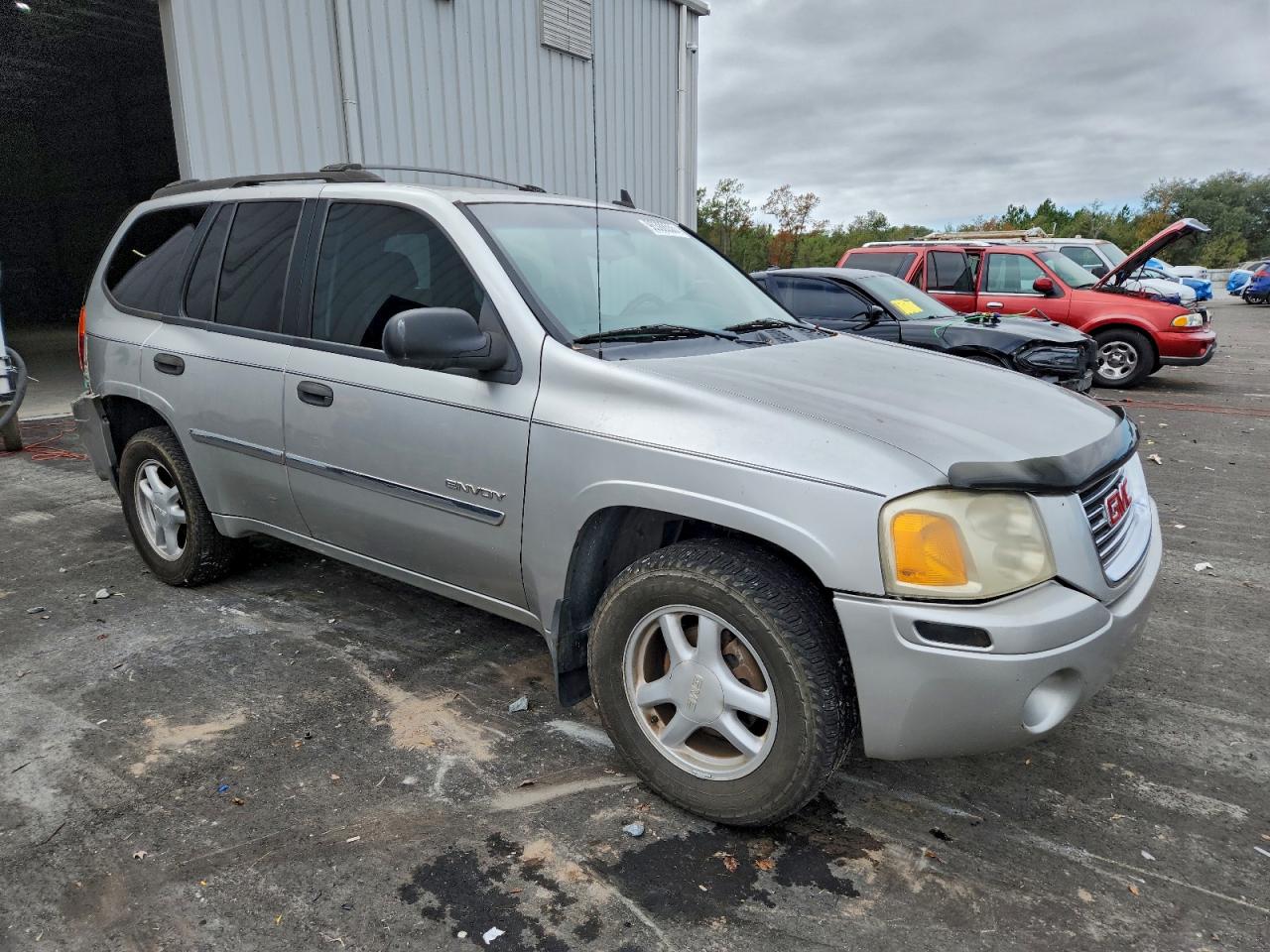 2006 GMC ENVOY photo 4