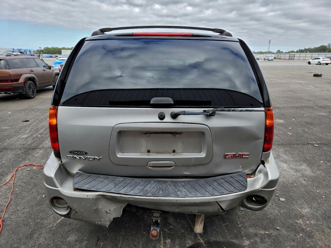 2006 GMC ENVOY photo 6