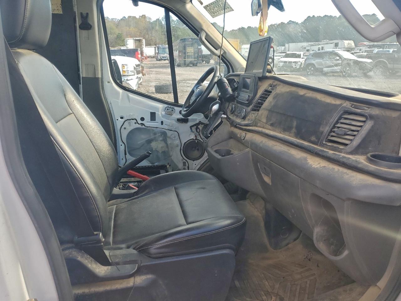 2020 FORD TRANSIT T-250 photo 11