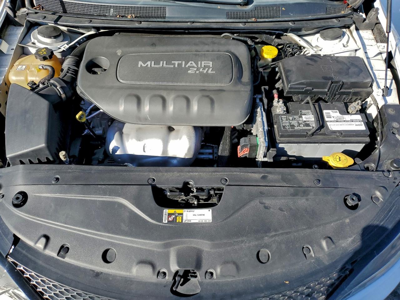 2015 CHRYSLER 200 S photo 11