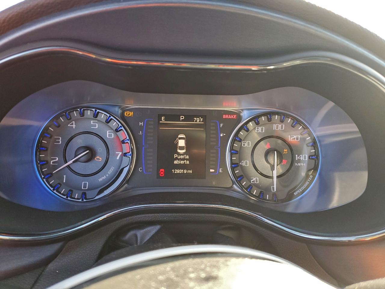 2015 CHRYSLER 200 S photo 9