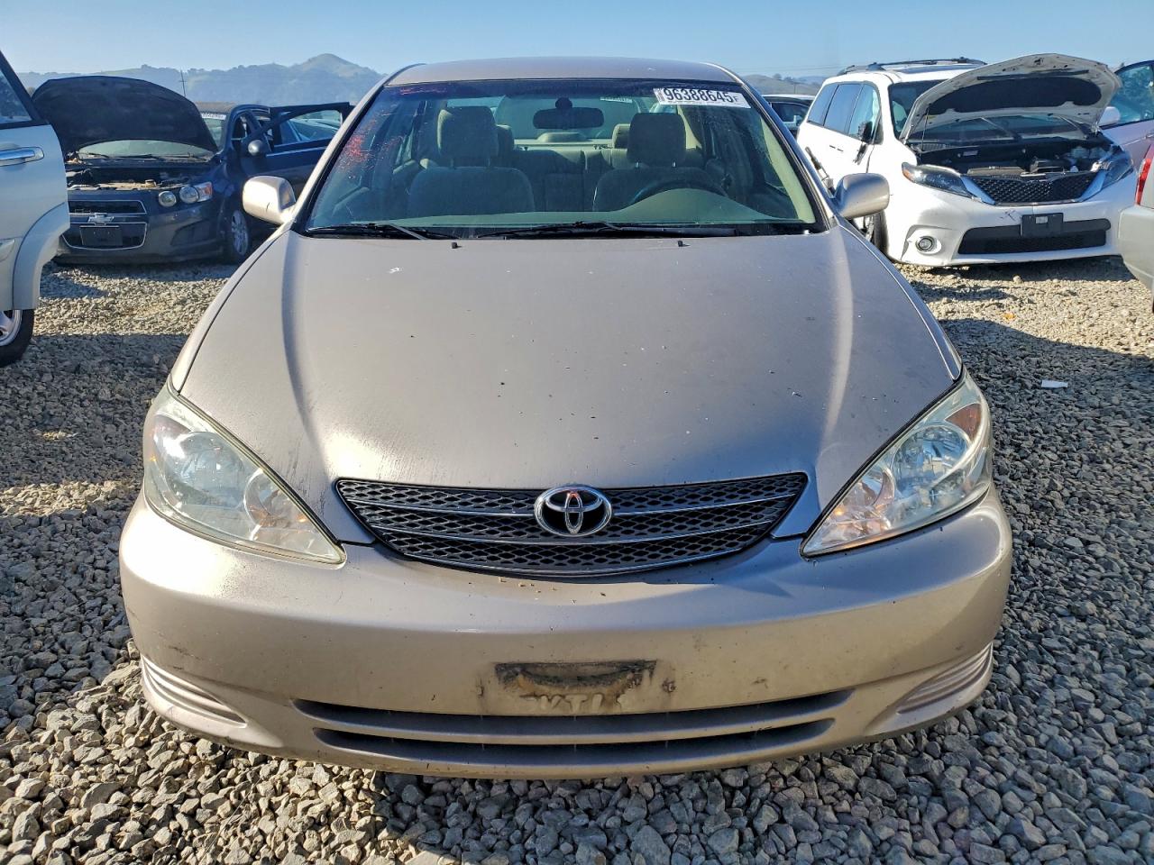 2004 TOYOTA CAMRY LE photo 5