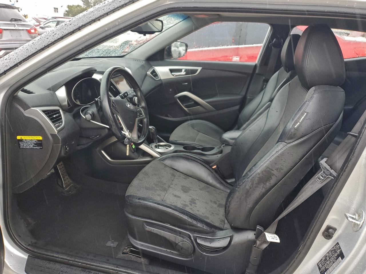 2014 HYUNDAI VELOSTER photo 7