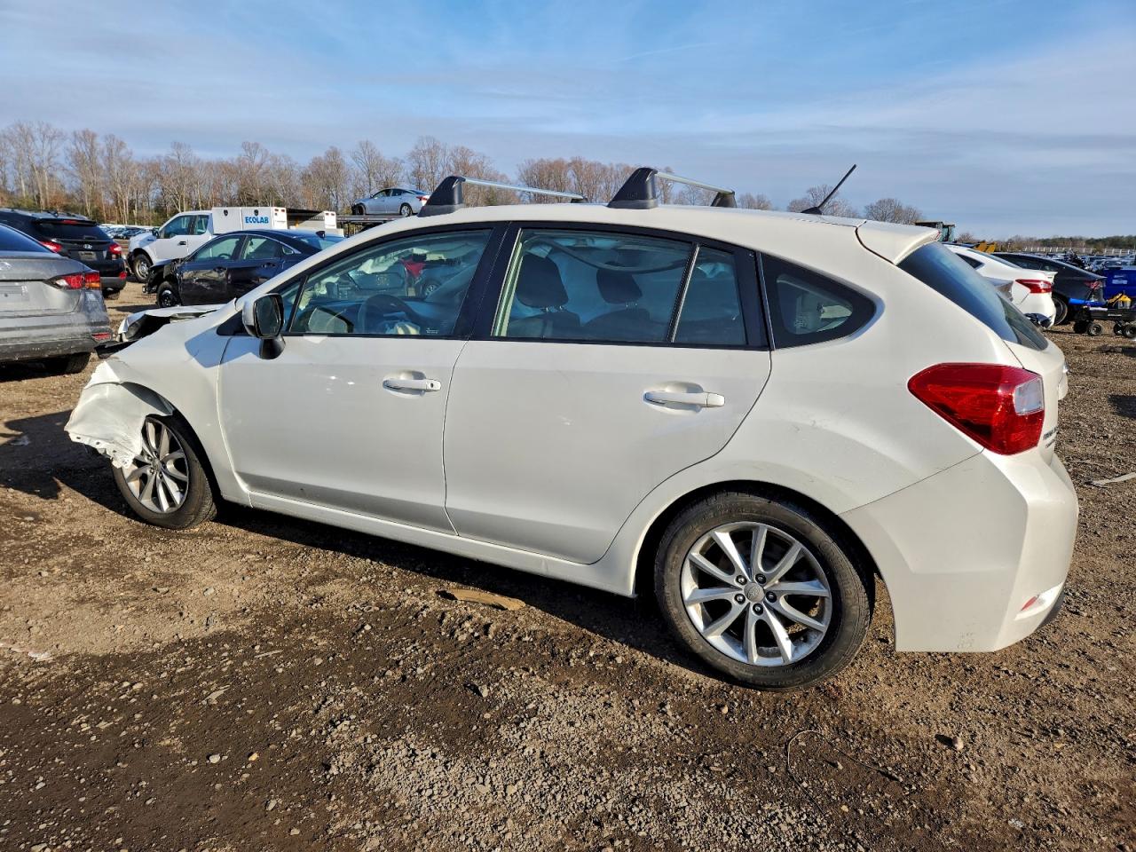 2014 SUBARU IMPREZA PREMIUM photo 2