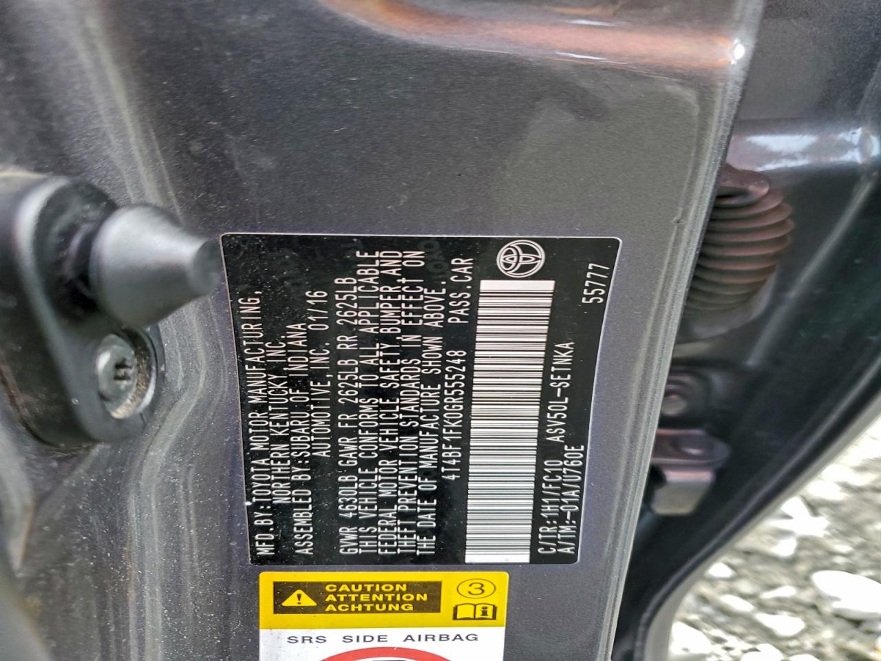 2016 TOYOTA CAMRY LE photo 12
