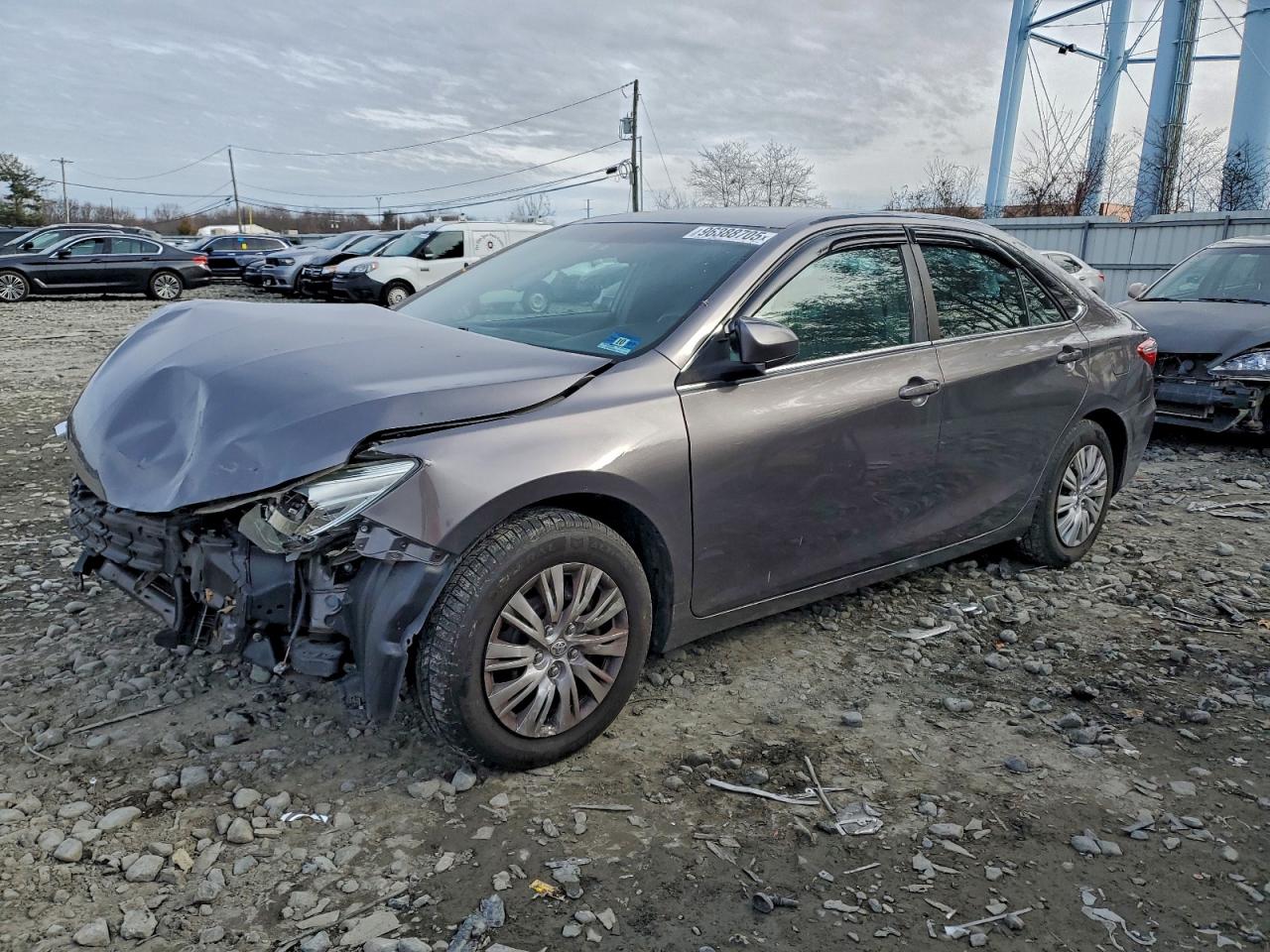 2016 TOYOTA CAMRY