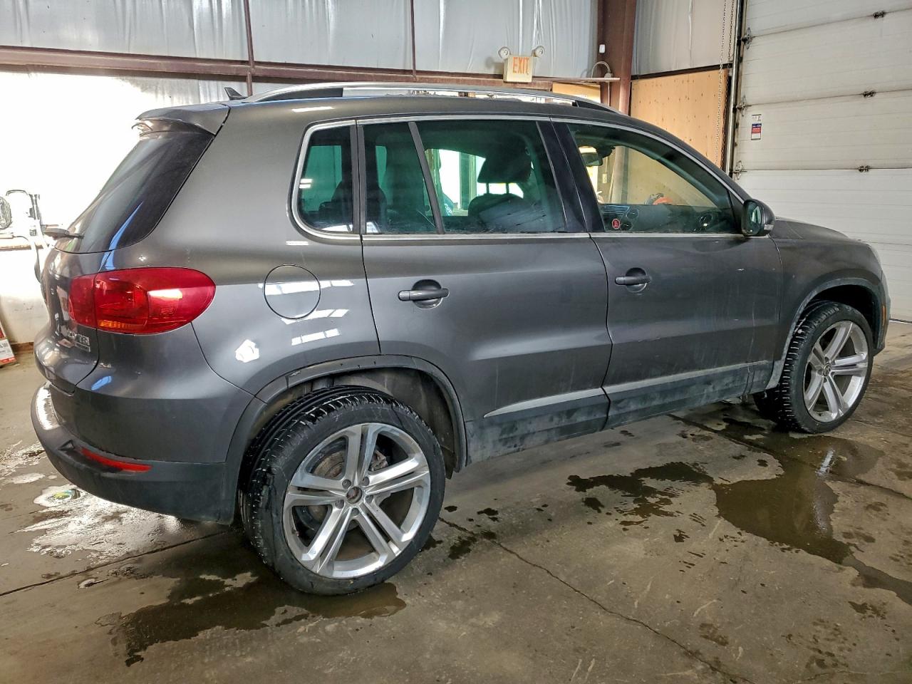 2016 VOLKSWAGEN TIGUAN COMFORTLINE photo 3