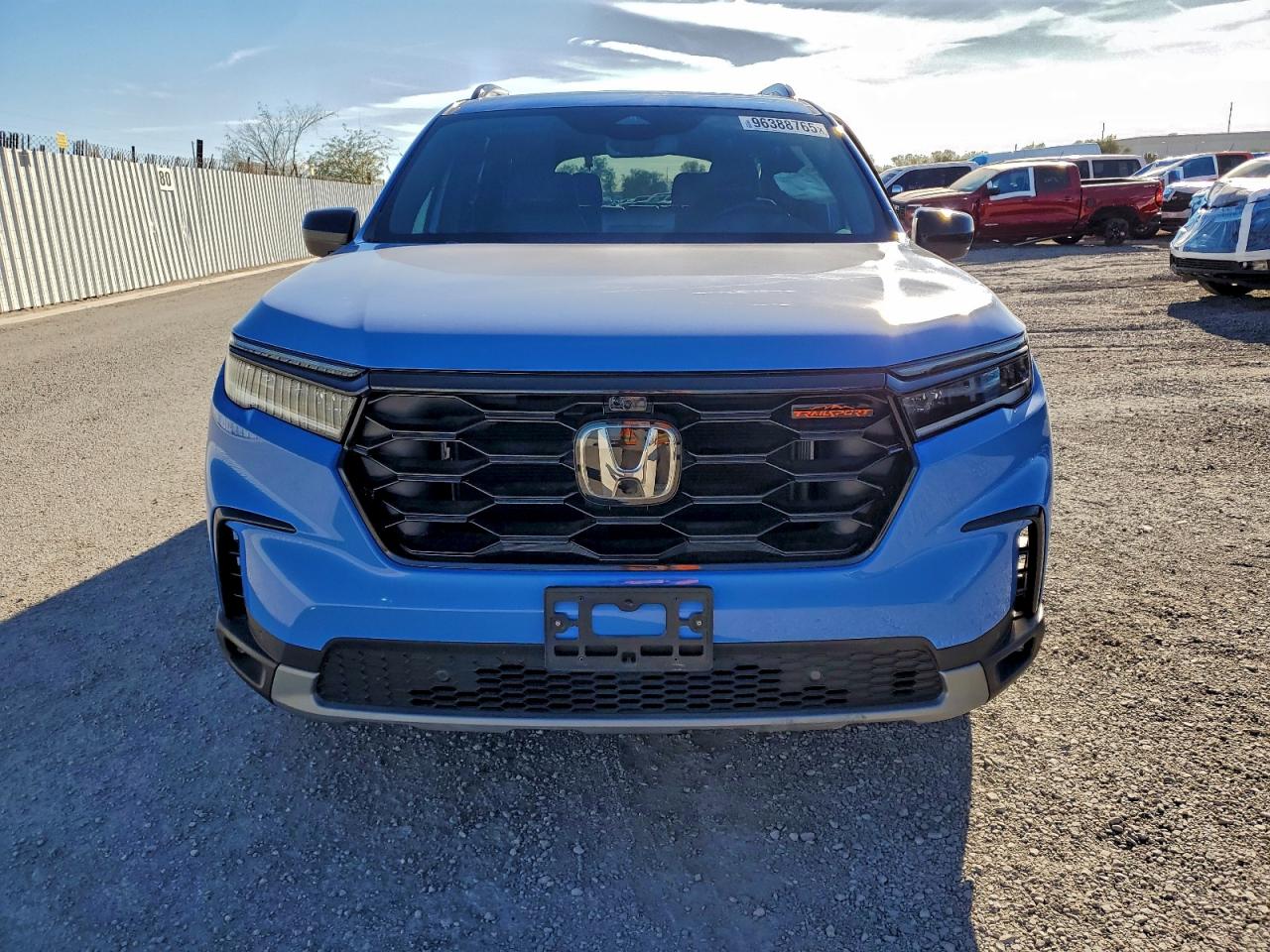 2025 HONDA PILOT TRAILSPORT photo 5