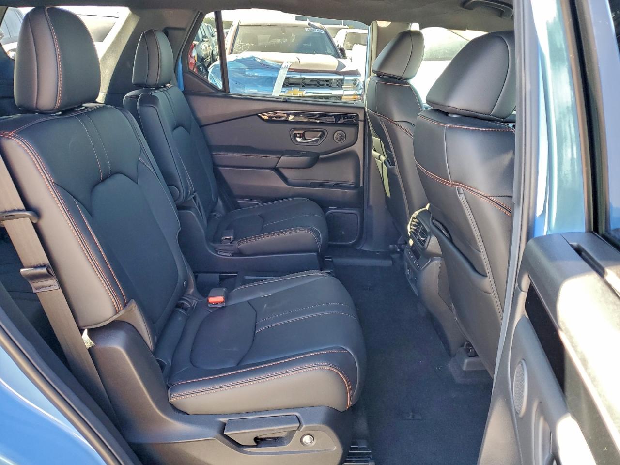2025 HONDA PILOT TRAILSPORT photo 11