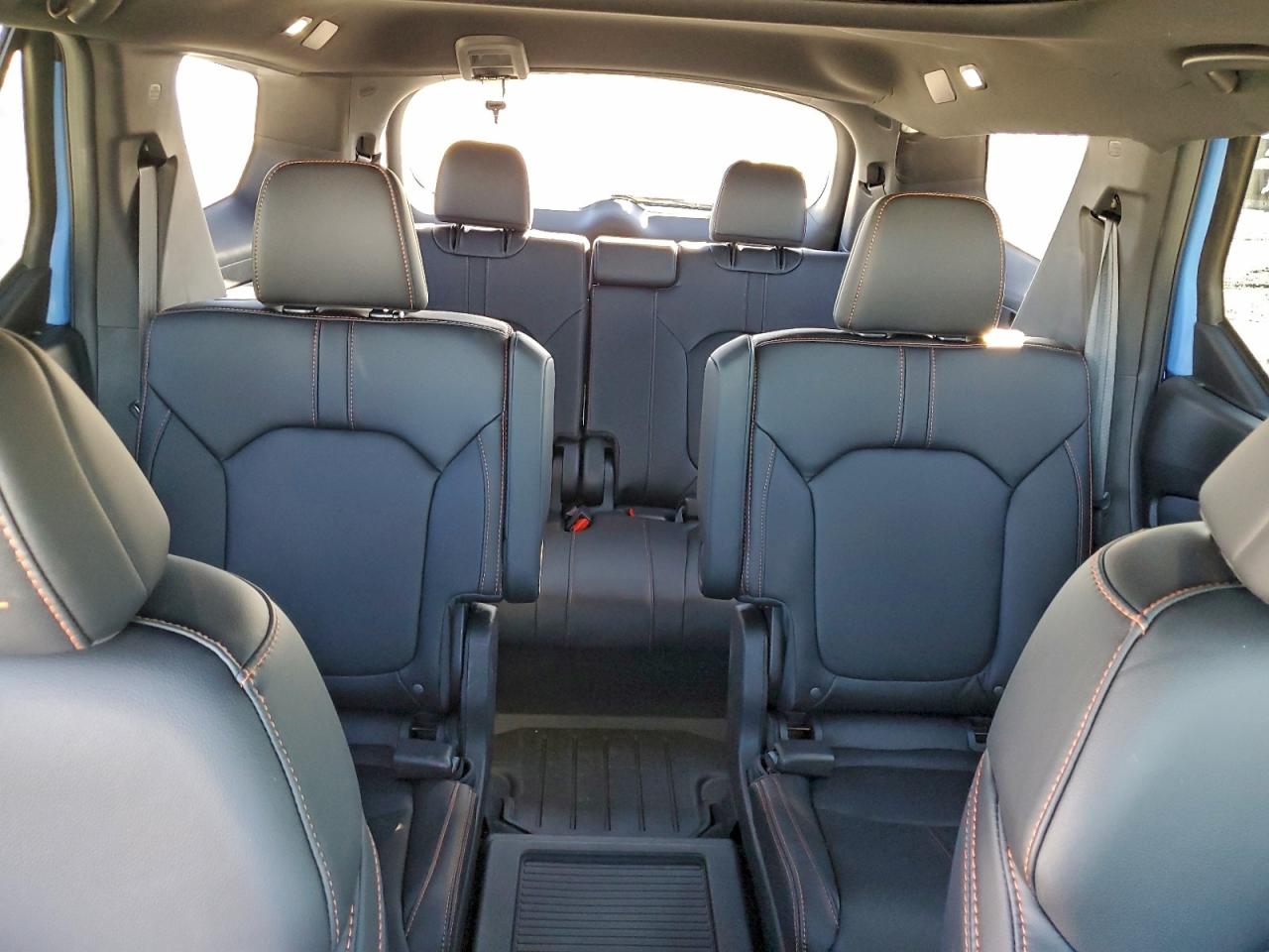 2025 HONDA PILOT TRAILSPORT photo 10