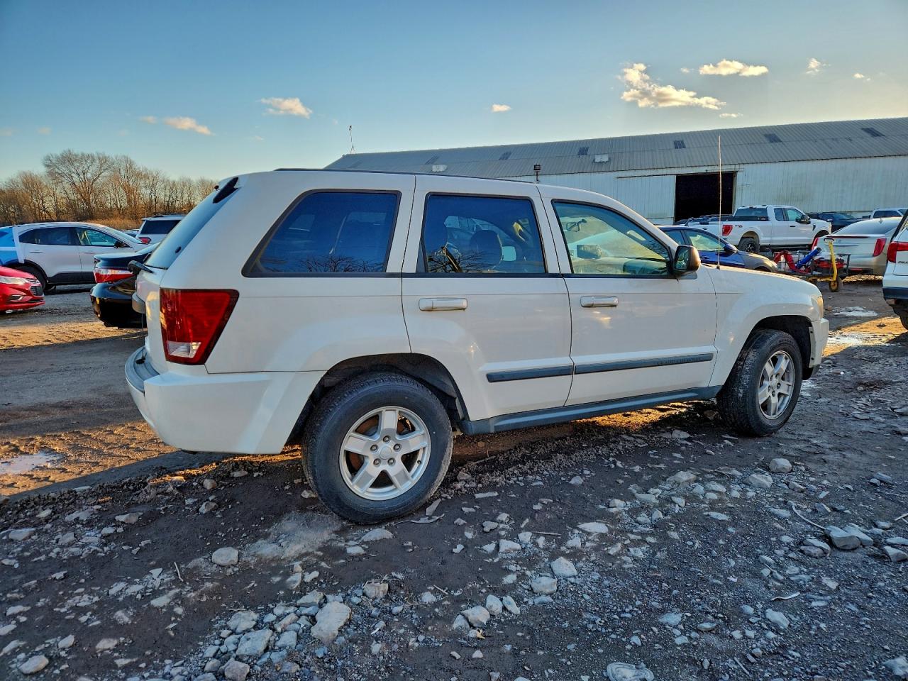 2007 JEEP GRAND CHEROKEE LAREDO photo 5