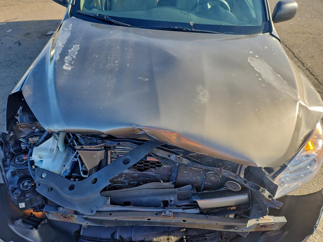 2012 TOYOTA RAV4 photo 12