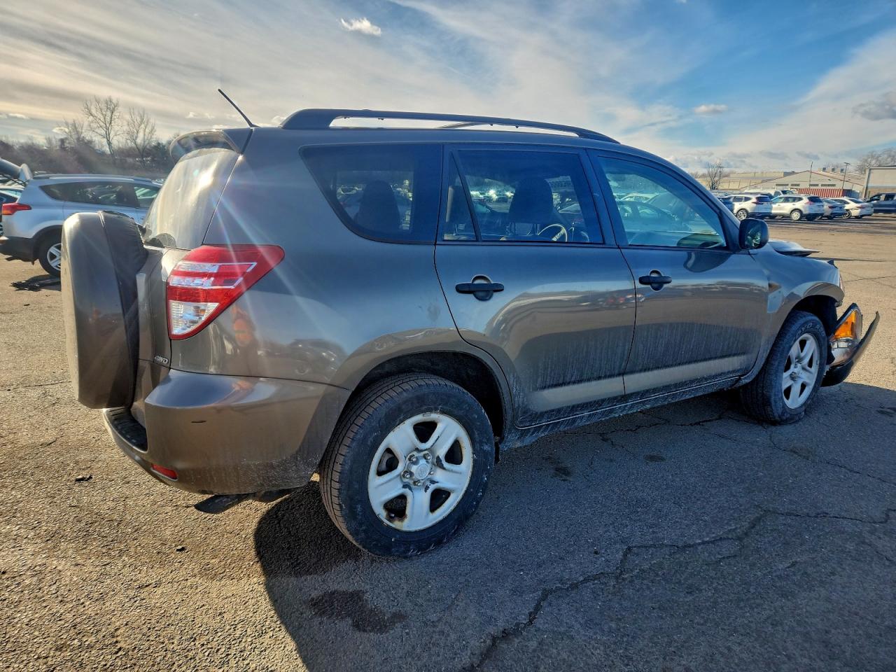 2012 TOYOTA RAV4 photo 3