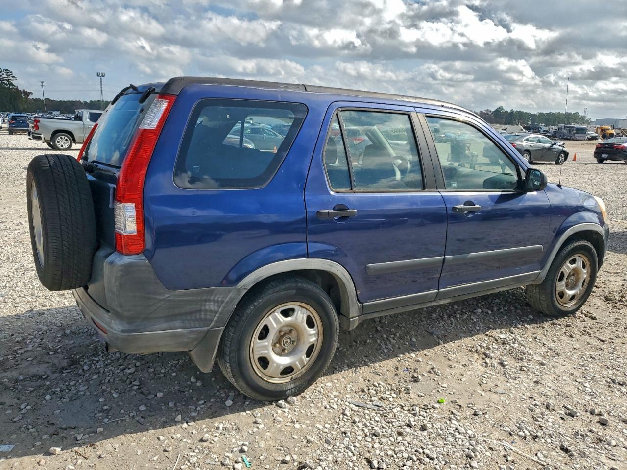 2005 HONDA CR-V LX photo 3