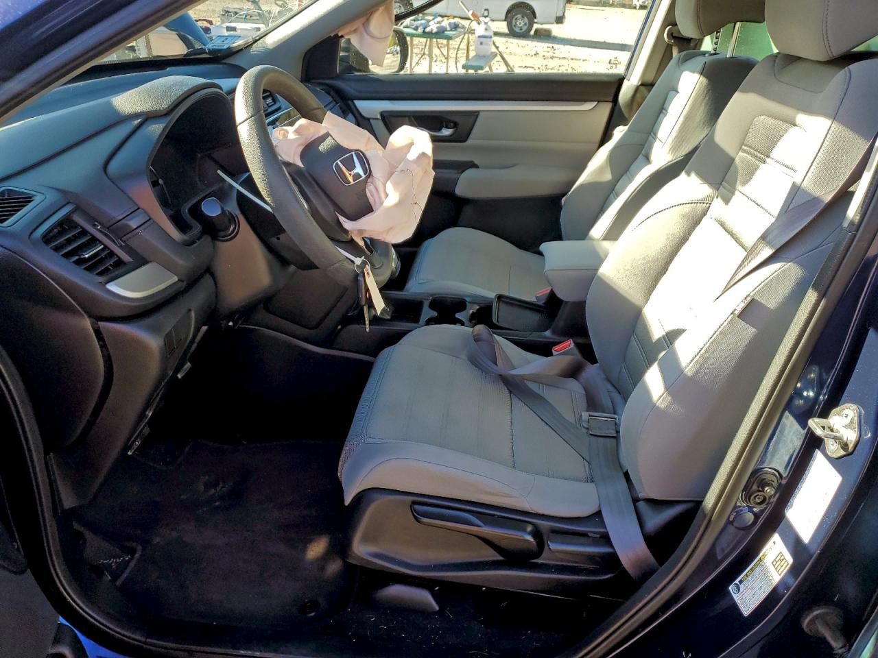 2018 HONDA CR-V LX photo 7