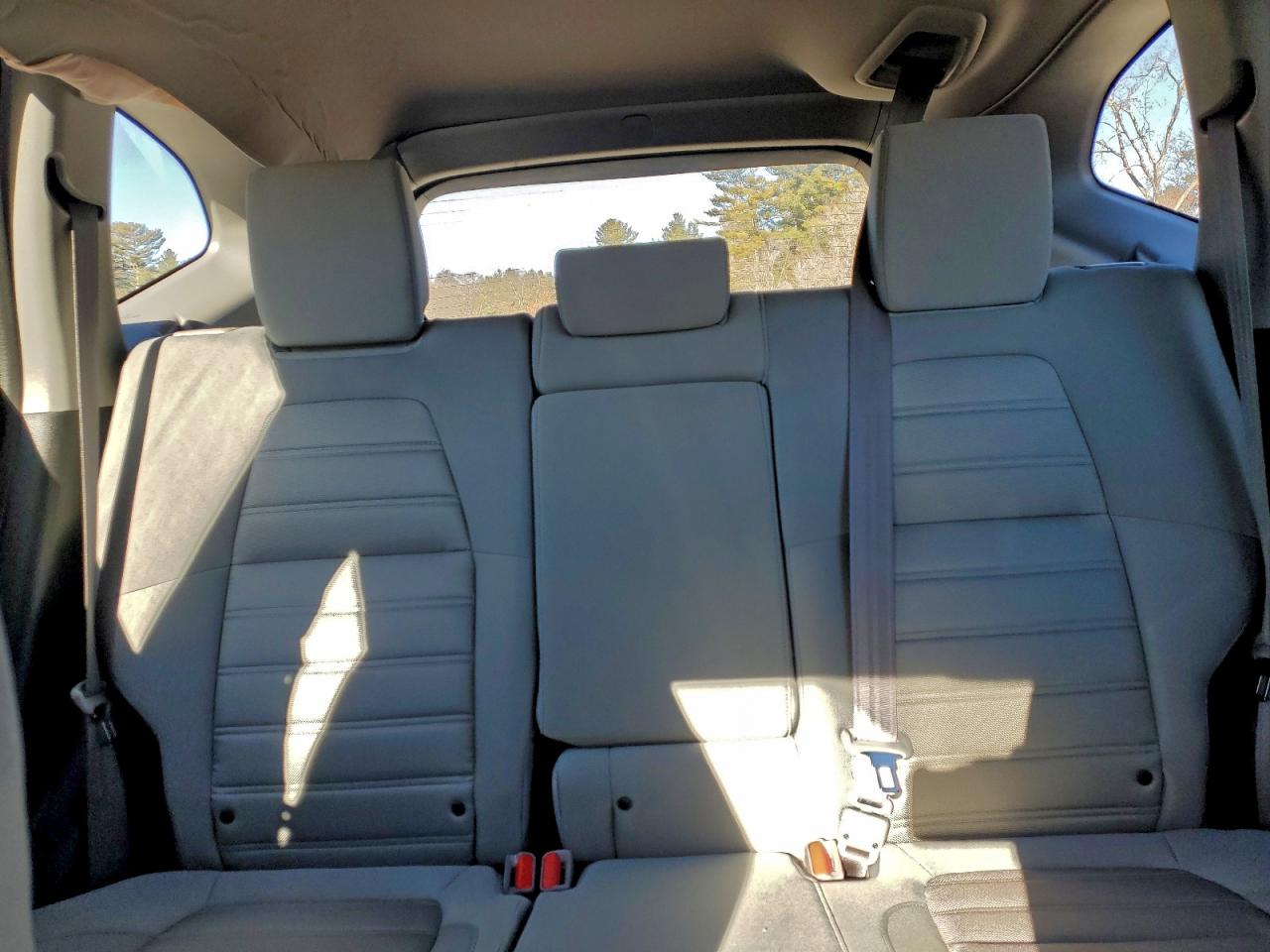 2018 HONDA CR-V LX photo 10