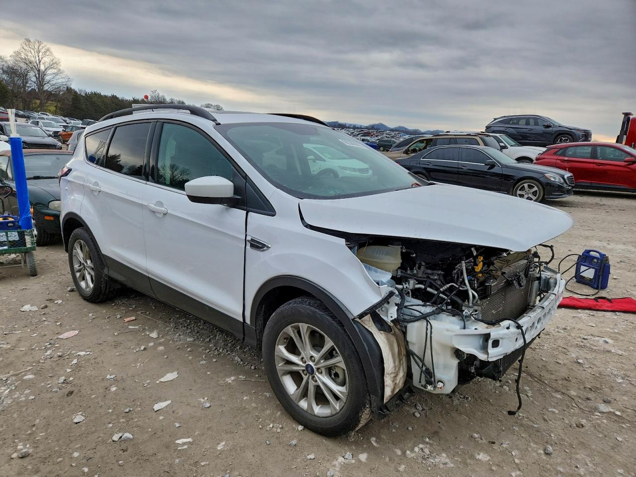 2018 FORD ESCAPE SEL photo 4