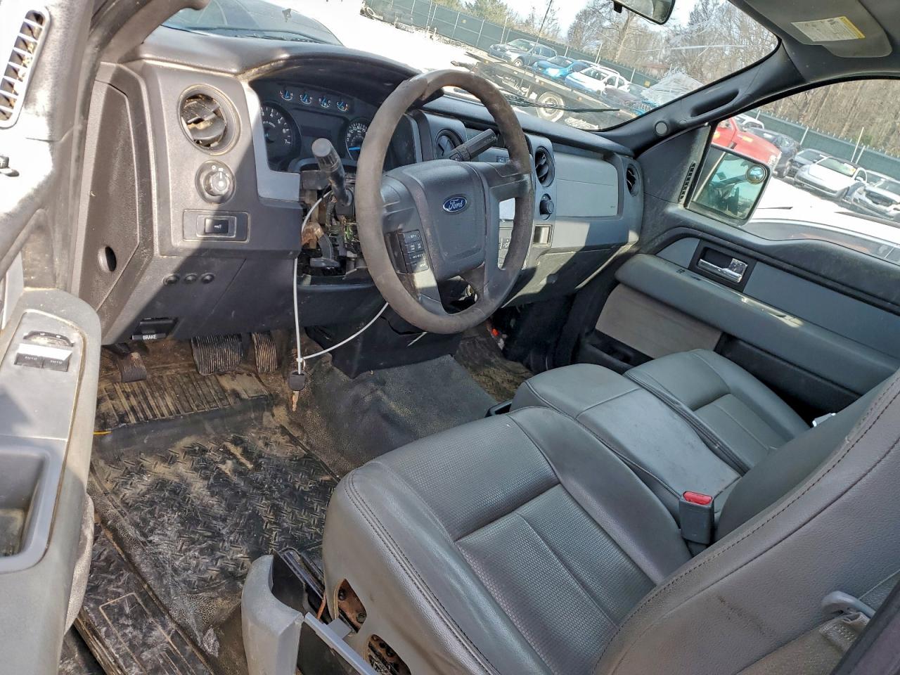 2014 FORD F150 photo 8