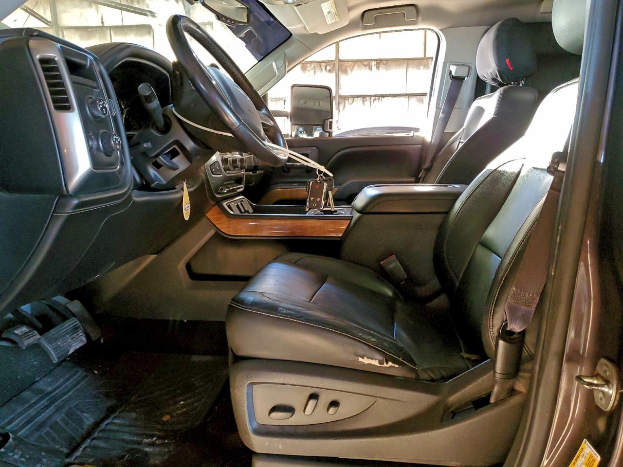 2015 CHEVROLET SILVERADO K1500 LTZ photo 7