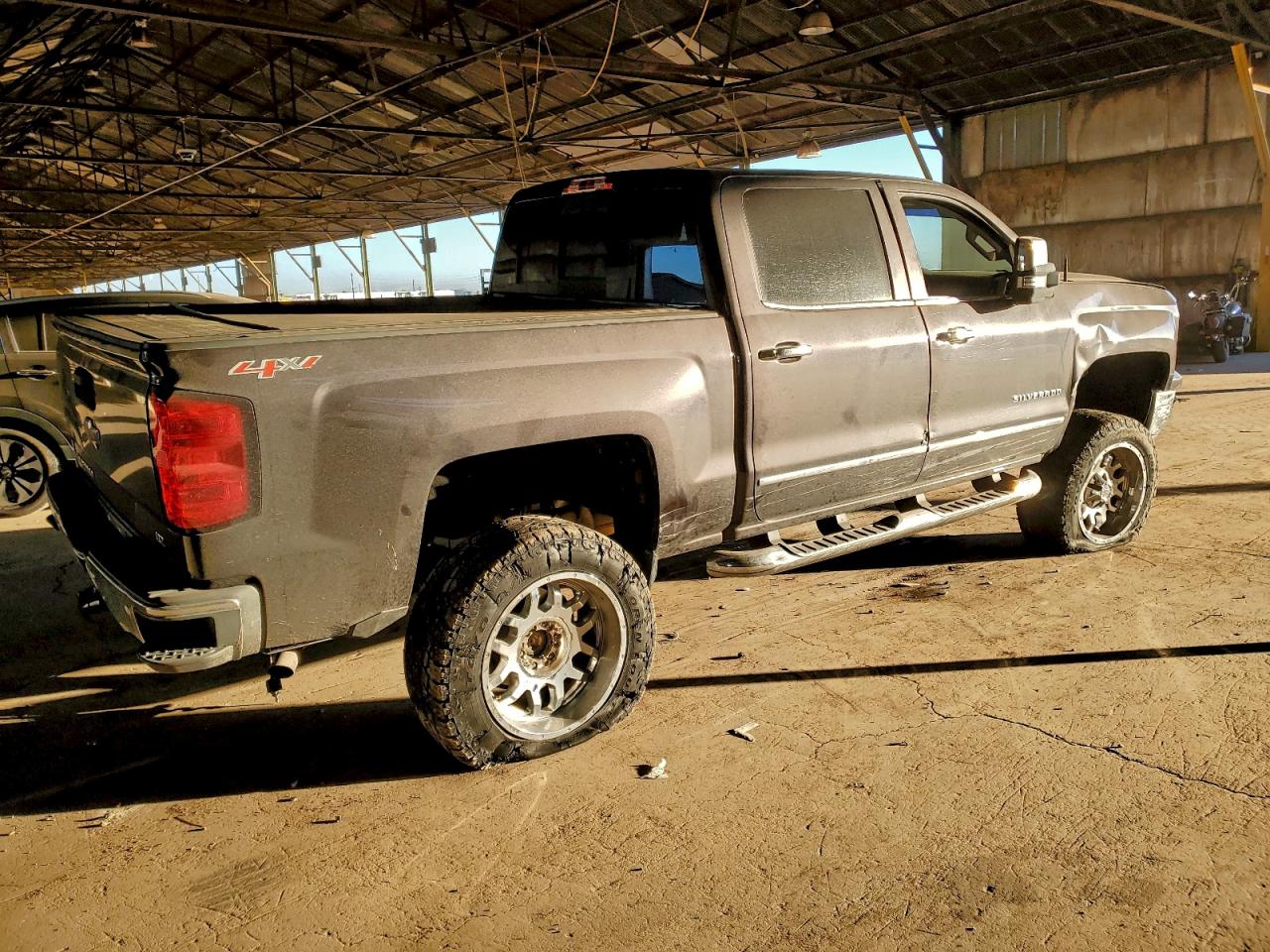 2015 CHEVROLET SILVERADO K1500 LTZ photo 3