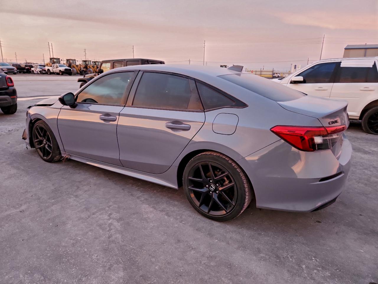 2022 HONDA CIVIC SPORT photo 3