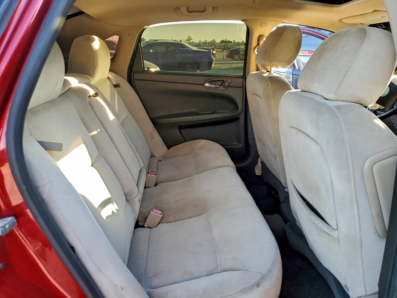 2013 CHEVROLET IMPALA LT photo 10