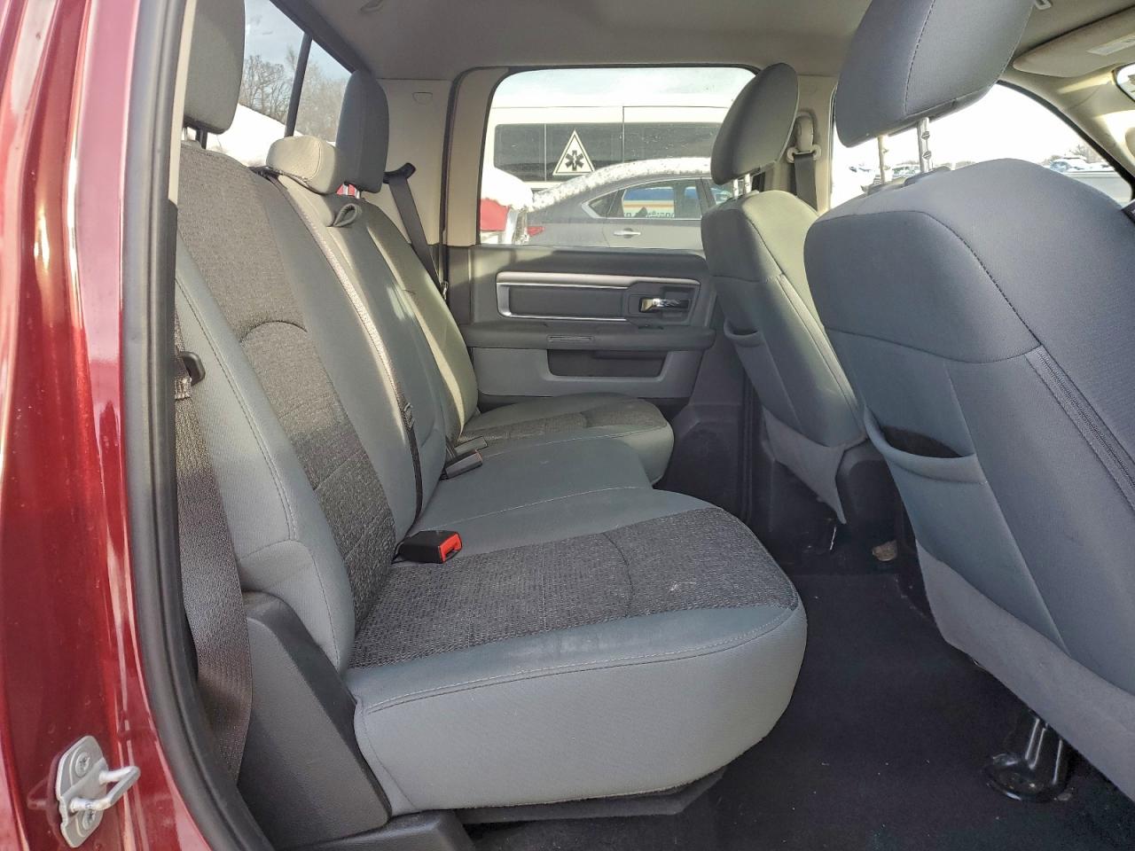 2018 RAM 1500 SLT photo 10