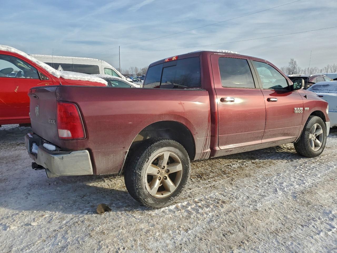 2018 RAM 1500 SLT photo 3