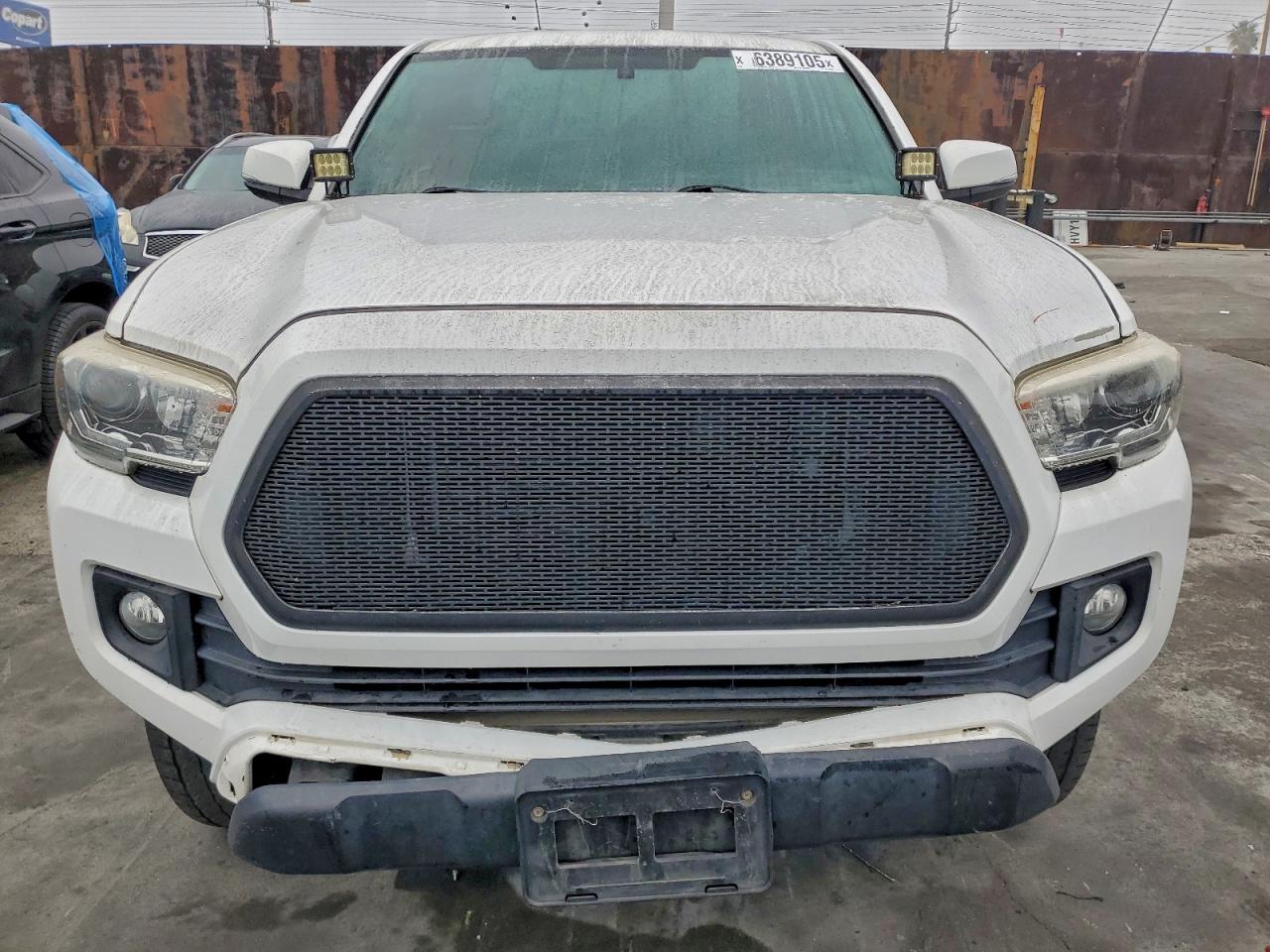2017 TOYOTA TACOMA DOUBLE CAB photo 5