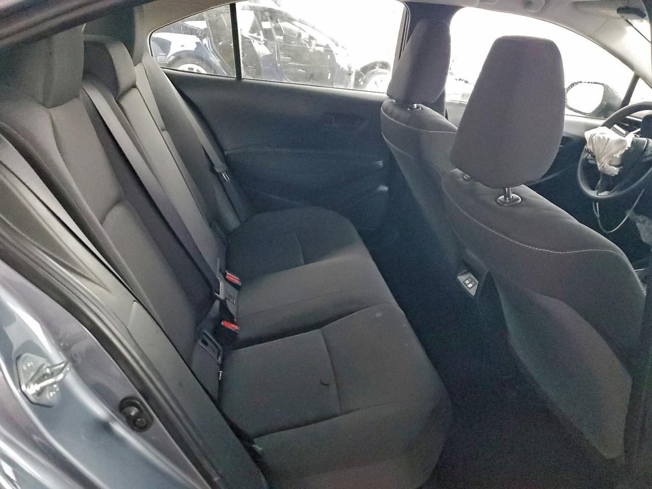 2024 TOYOTA COROLLA LE photo 10