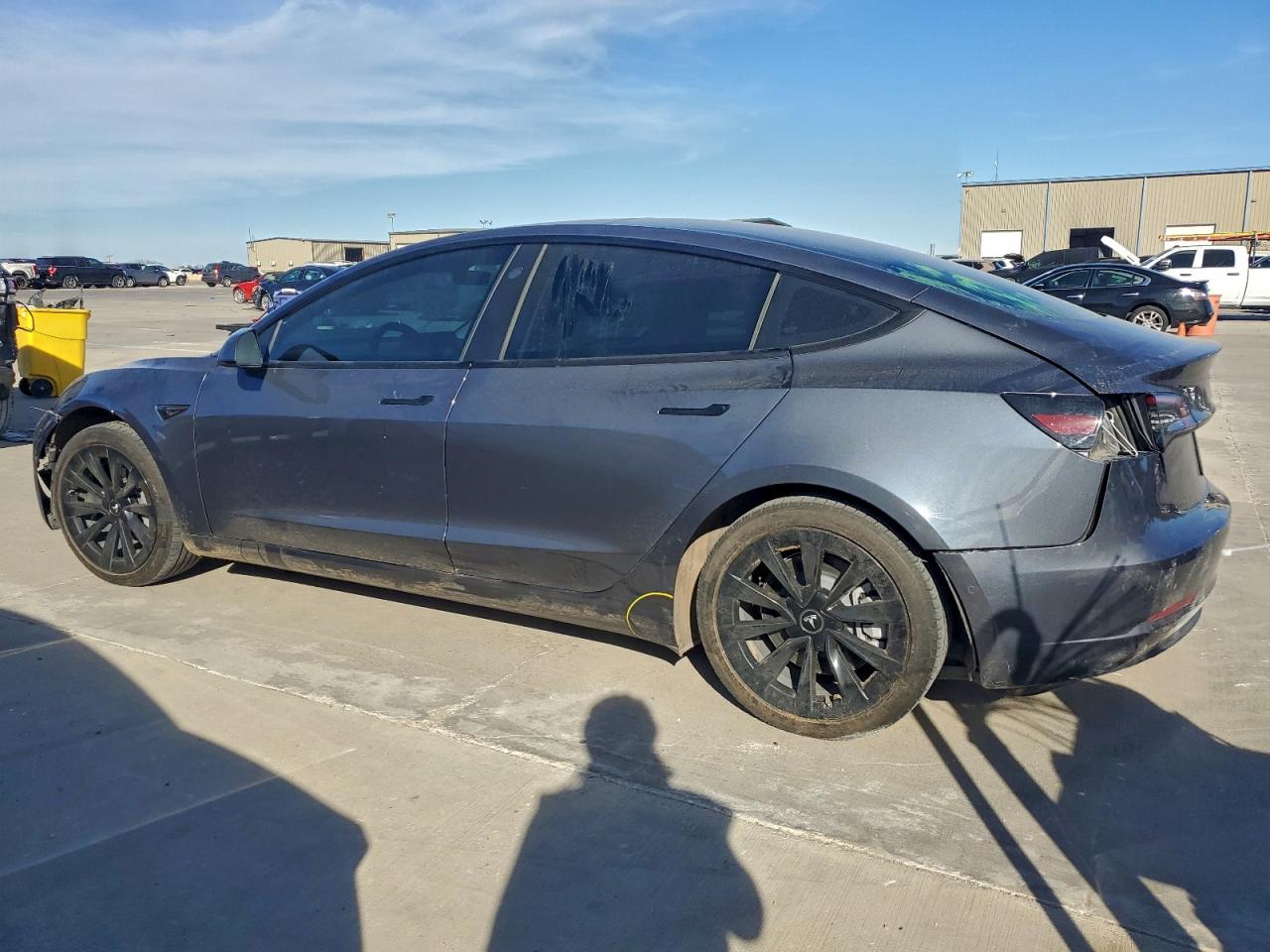 2022 TESLA MODEL 3 photo 2