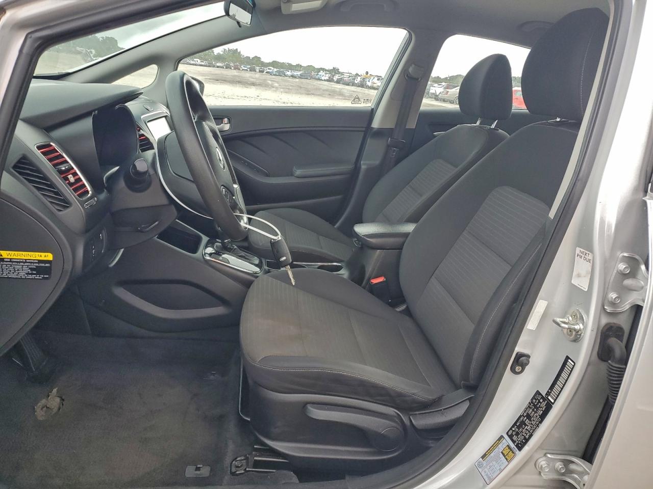 2018 KIA FORTE LX photo 7