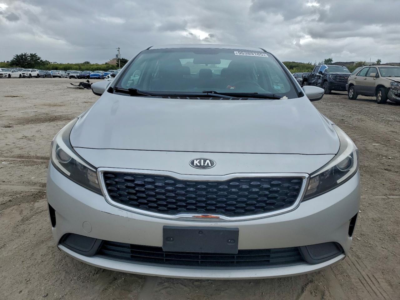 2018 KIA FORTE LX photo 5