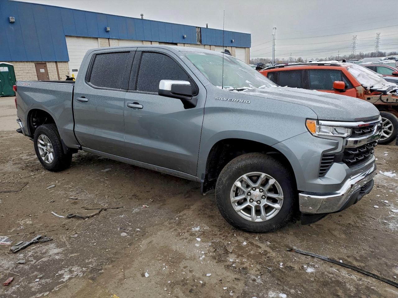 2023 CHEVROLET SILVERADO K1500 LT-L photo 4