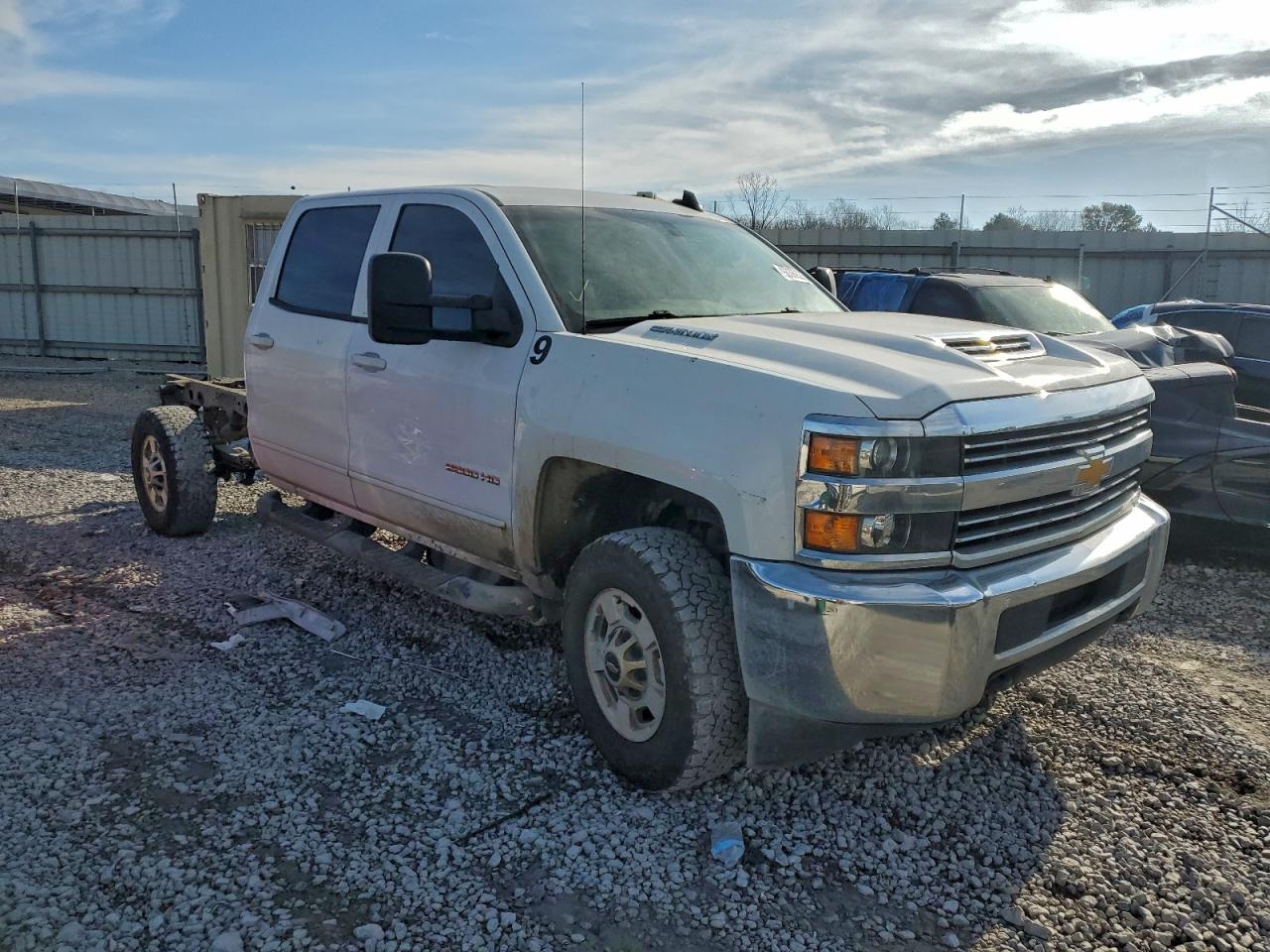 2018 CHEVROLET SILVERADO K2500 HEAVY DUTY LT photo 4