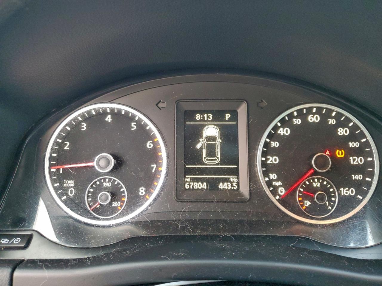 2013 VOLKSWAGEN TIGUAN S photo 9
