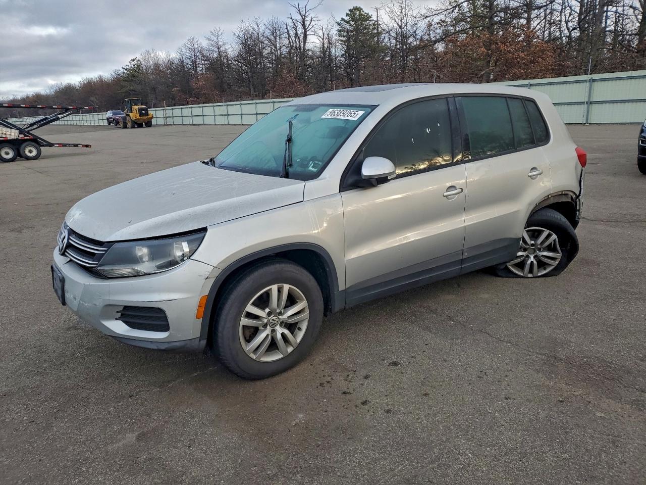 2013 VOLKSWAGEN TIGUAN